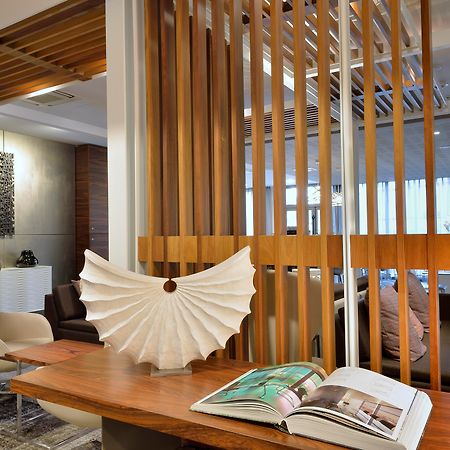 Ac Hotel By Marriott Marseille Prado Velodrome Bagian luar foto