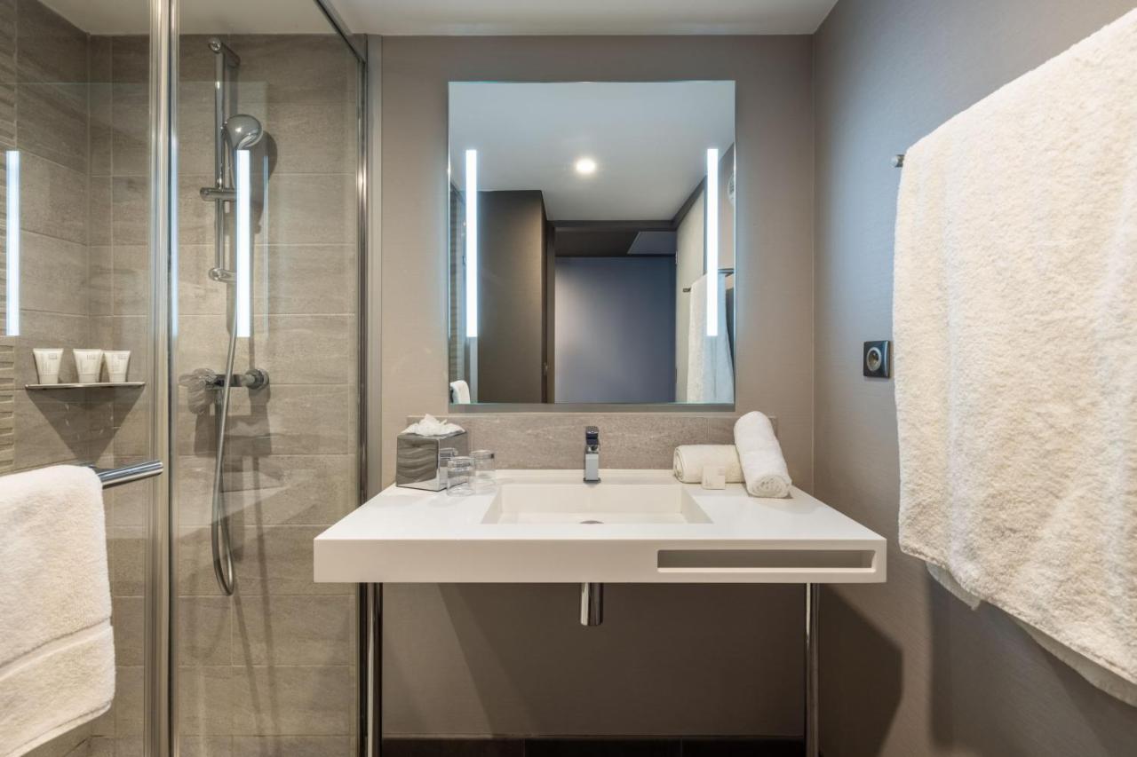 Ac Hotel By Marriott Marseille Prado Velodrome Bagian luar foto