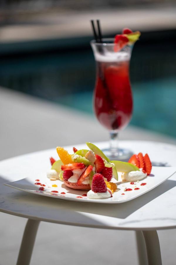 Ac Hotel By Marriott Marseille Prado Velodrome Bagian luar foto