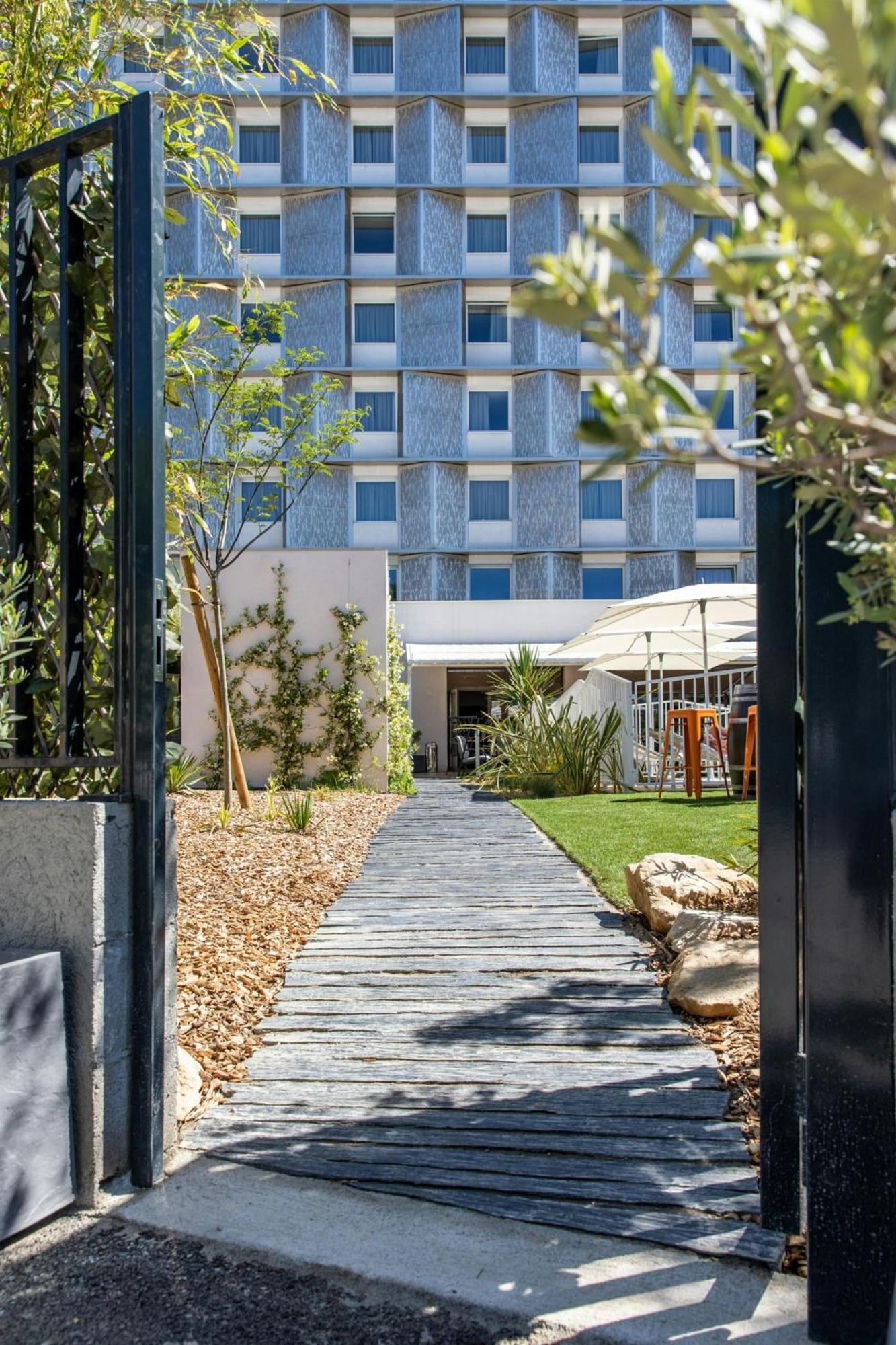 Ac Hotel By Marriott Marseille Prado Velodrome Bagian luar foto