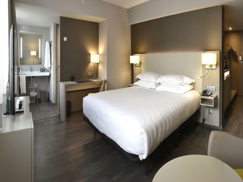 Ac Hotel By Marriott Marseille Prado Velodrome Bagian luar foto