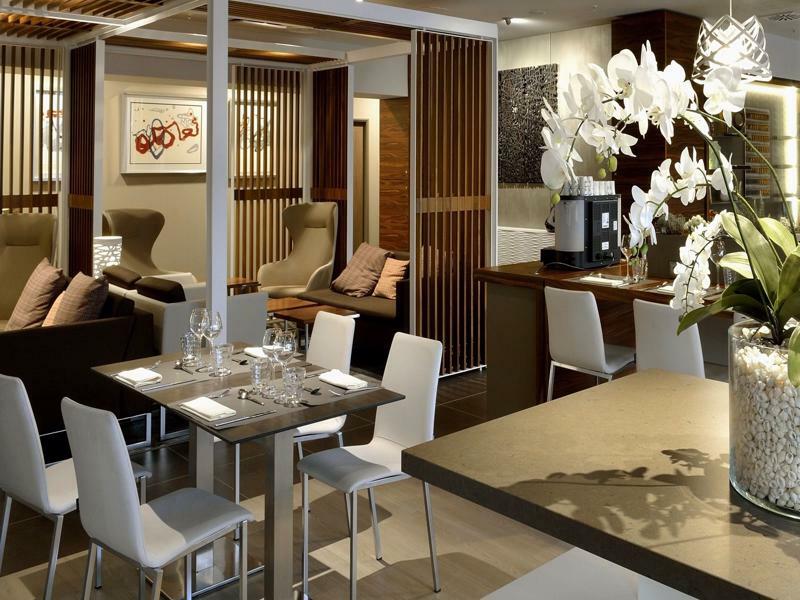 Ac Hotel By Marriott Marseille Prado Velodrome Bagian luar foto